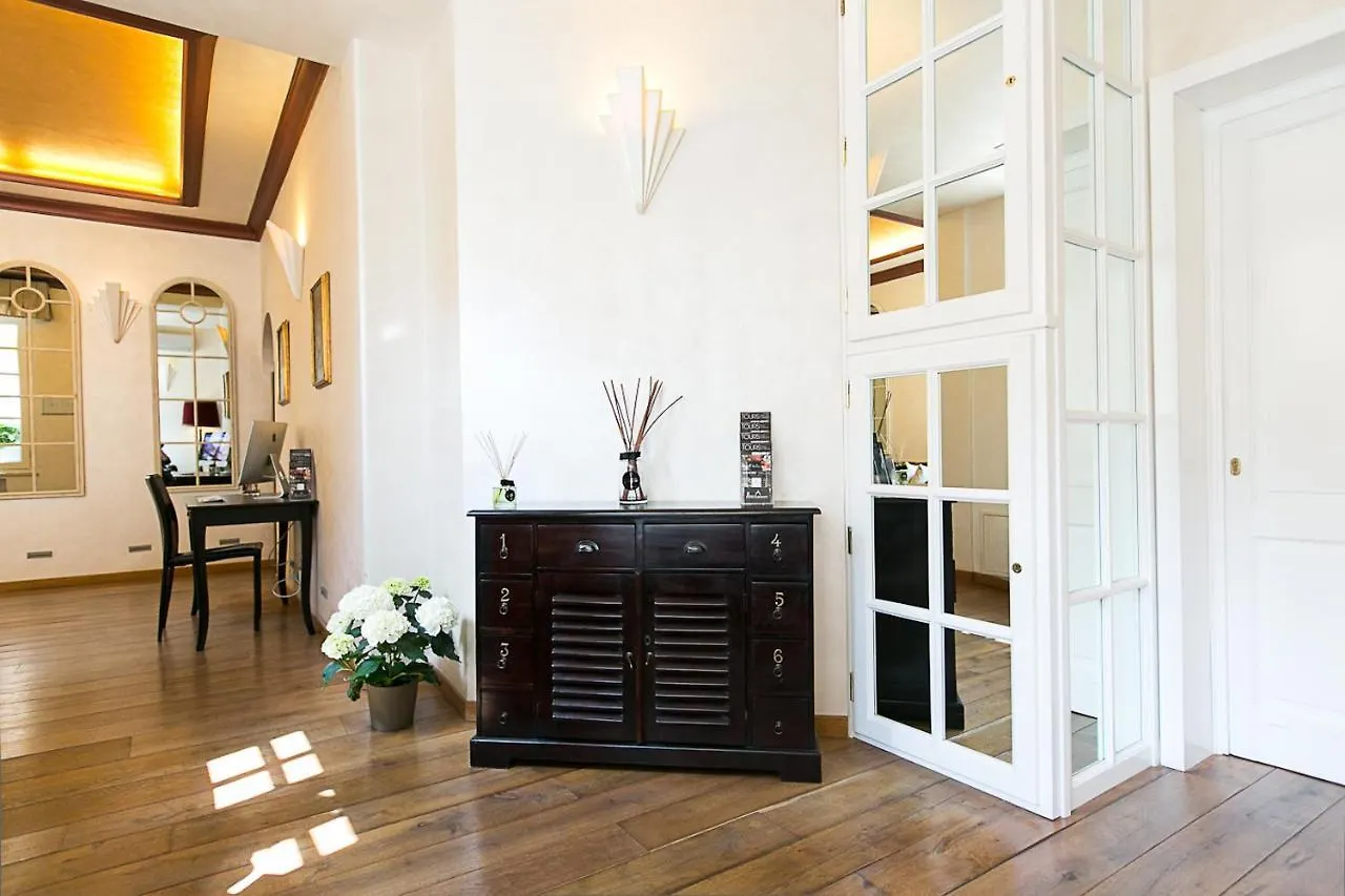 Residenza Gambrinus Bed & Breakfast Florence 3*,